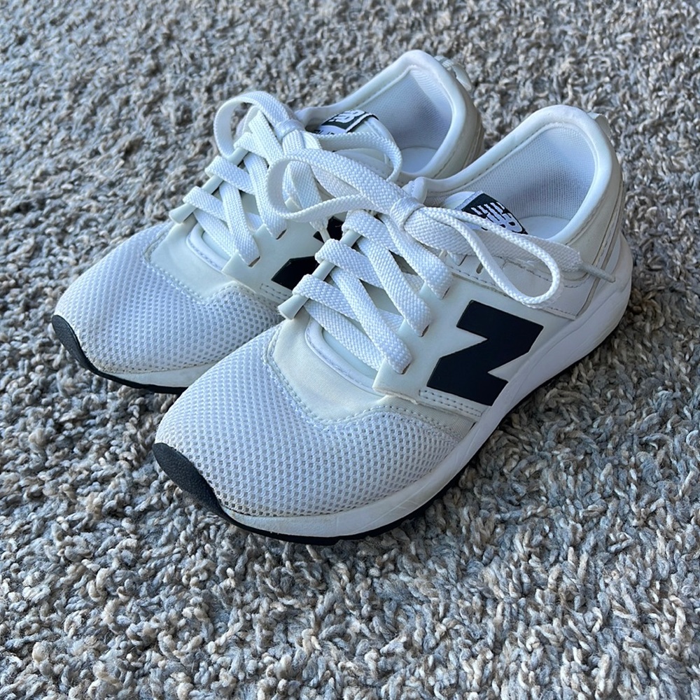 Kids size 1 New Balance 247